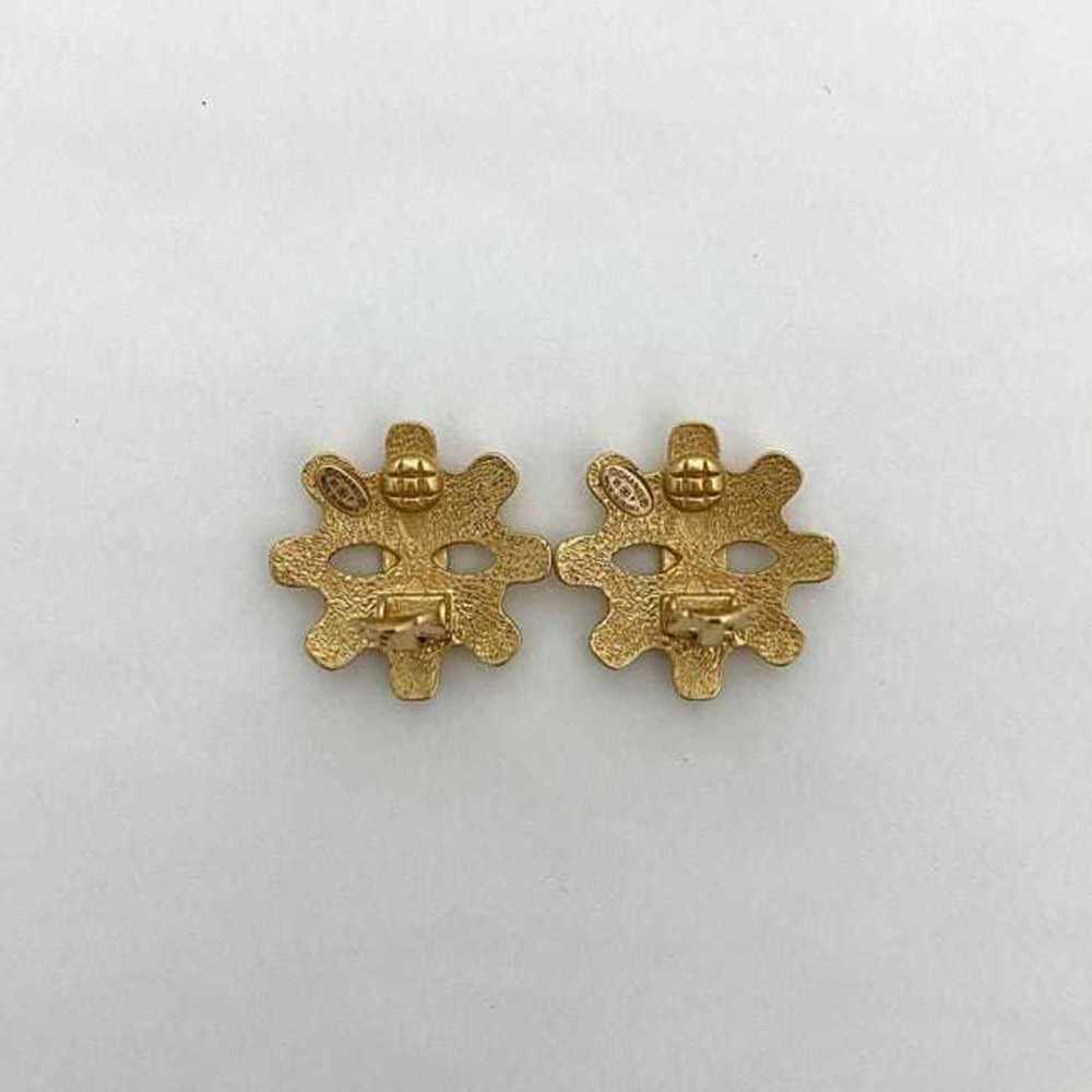 CHANEL Gold Logo Earrings - Picture 6 of 11